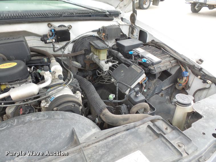 image for item DB0681 1998 Chevrolet 1500 pickup truck