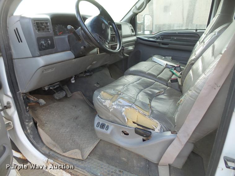 image for item DB0688 1999 Ford F350 Super Duty Crew Cab pickup truck