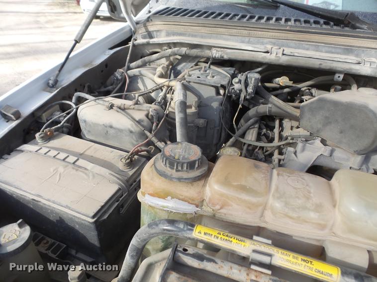 image for item DB0688 1999 Ford F350 Super Duty Crew Cab pickup truck