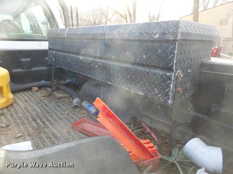 image for item DB0688 1999 Ford F350 Super Duty Crew Cab pickup truck