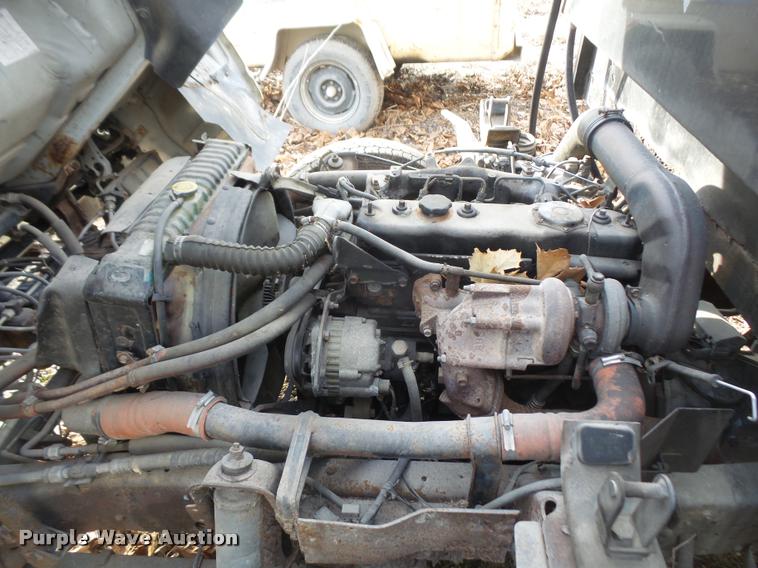 image for item DB0689 1993 Isuzu NPR flatbed truck