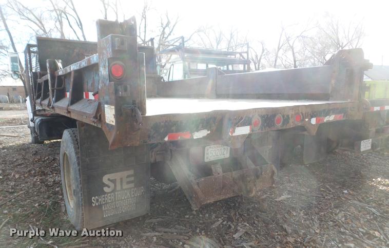 image for item DB0691 1992 International 4900 dump truck