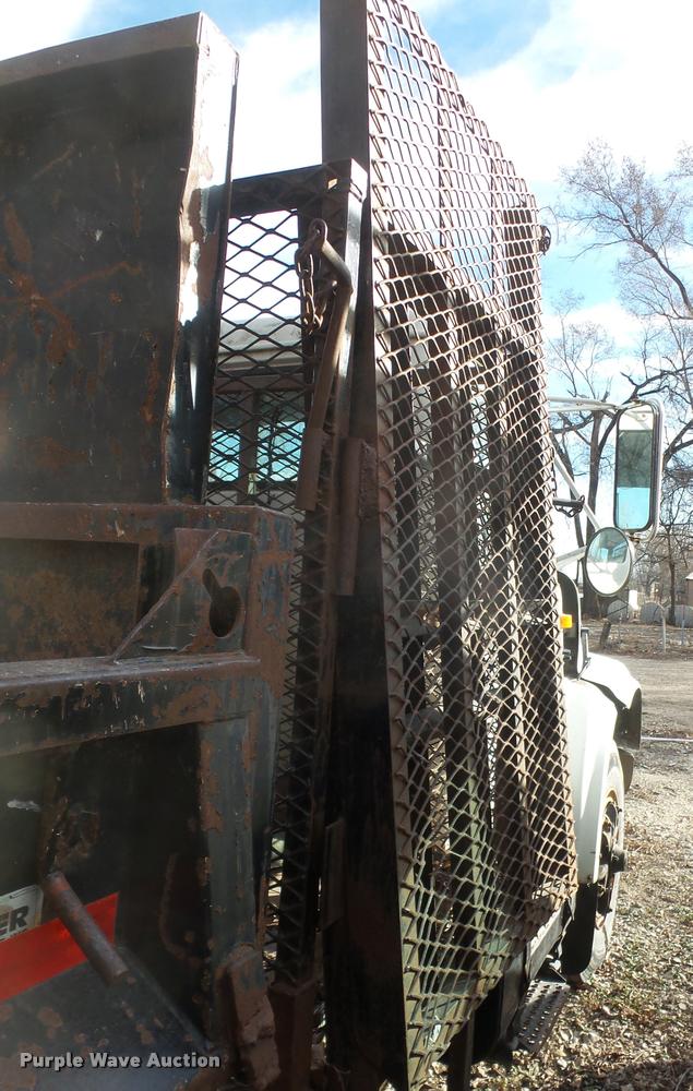 image for item DB0691 1992 International 4900 dump truck