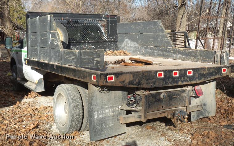 image for item DB0692 1999 Ford F450 Super Duty dump truck