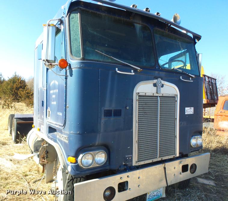 image for item DB1266 1973 Kenworth K185 semi truck