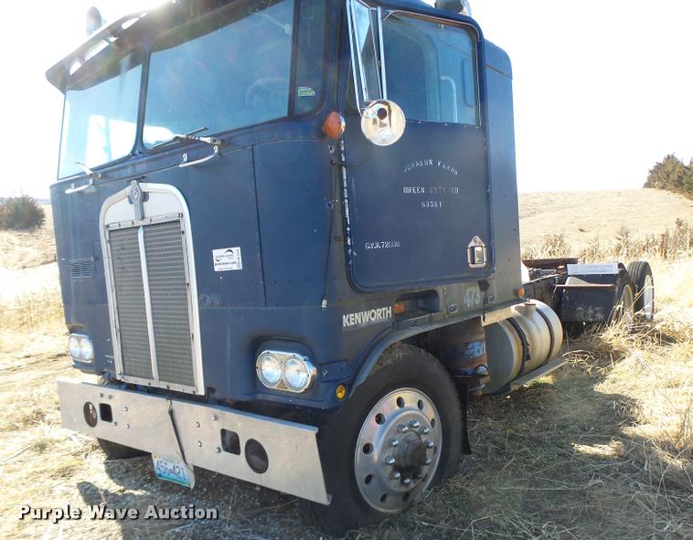 image for item DB1266 1973 Kenworth K185 semi truck