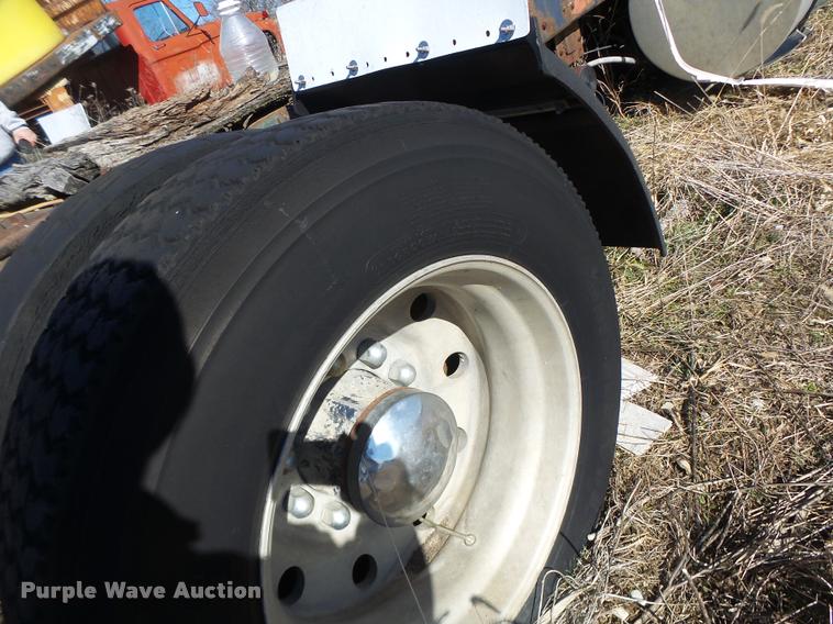 image for item DB1266 1973 Kenworth K185 semi truck