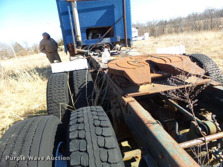 image for item DB1266 1973 Kenworth K185 semi truck