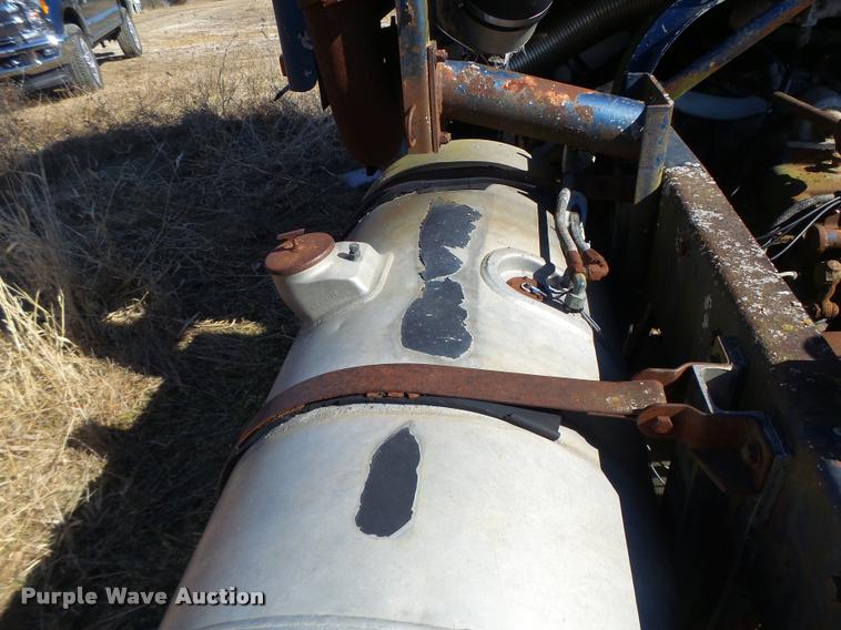 image for item DB1266 1973 Kenworth K185 semi truck