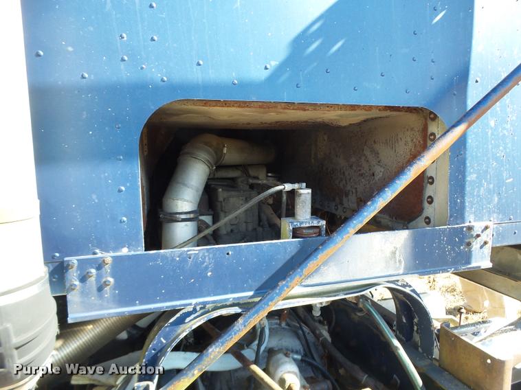 image for item DB1266 1973 Kenworth K185 semi truck