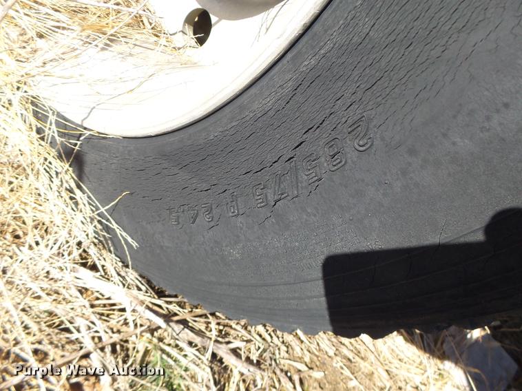 image for item DB1266 1973 Kenworth K185 semi truck