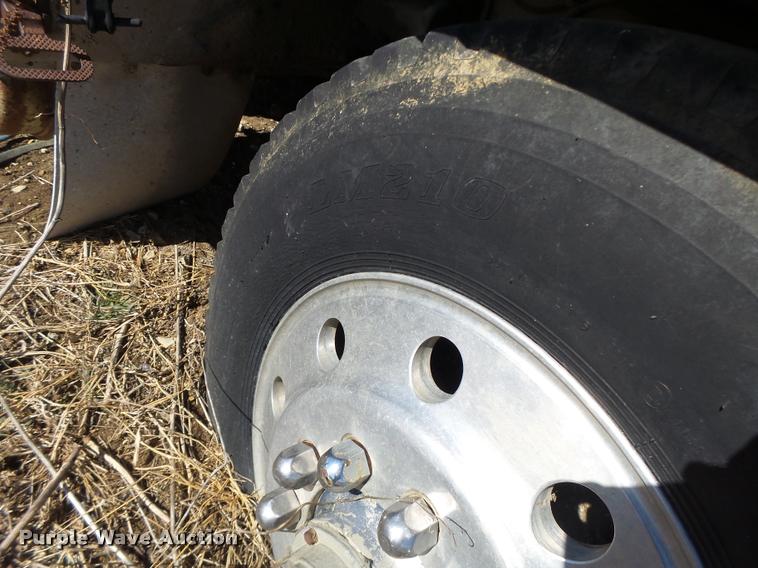 image for item DB1266 1973 Kenworth K185 semi truck