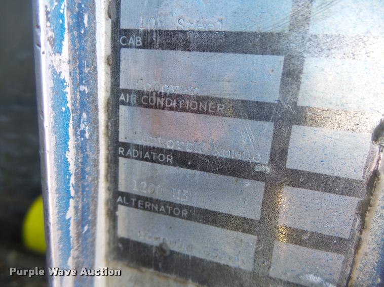 image for item DB1266 1973 Kenworth K185 semi truck