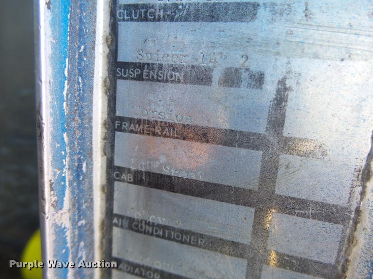 image for item DB1266 1973 Kenworth K185 semi truck