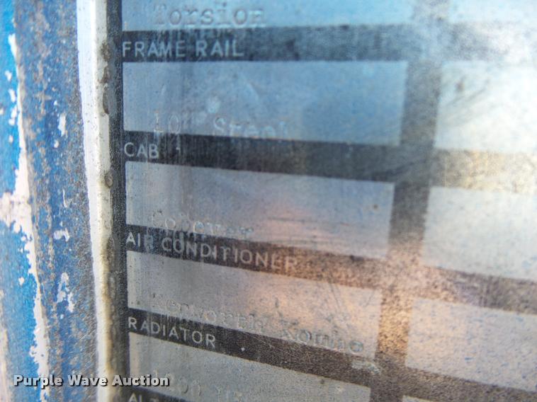 image for item DB1266 1973 Kenworth K185 semi truck