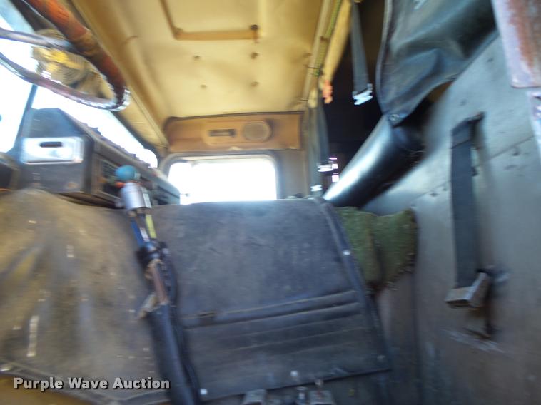 image for item DB1266 1973 Kenworth K185 semi truck