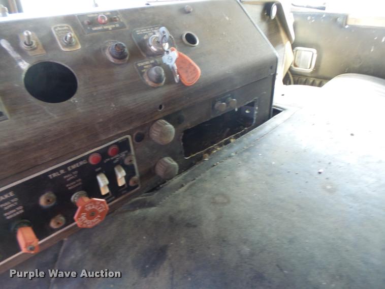 image for item DB1266 1973 Kenworth K185 semi truck