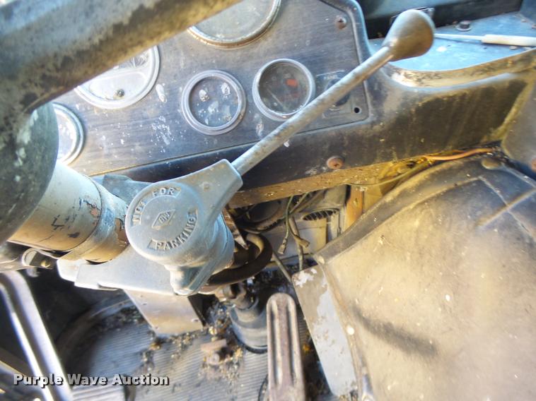 image for item DB1266 1973 Kenworth K185 semi truck