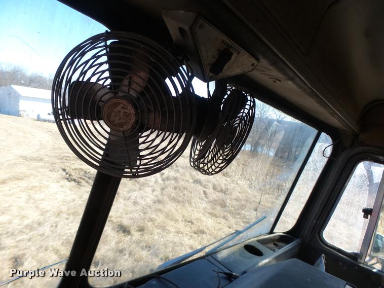 image for item DB1266 1973 Kenworth K185 semi truck