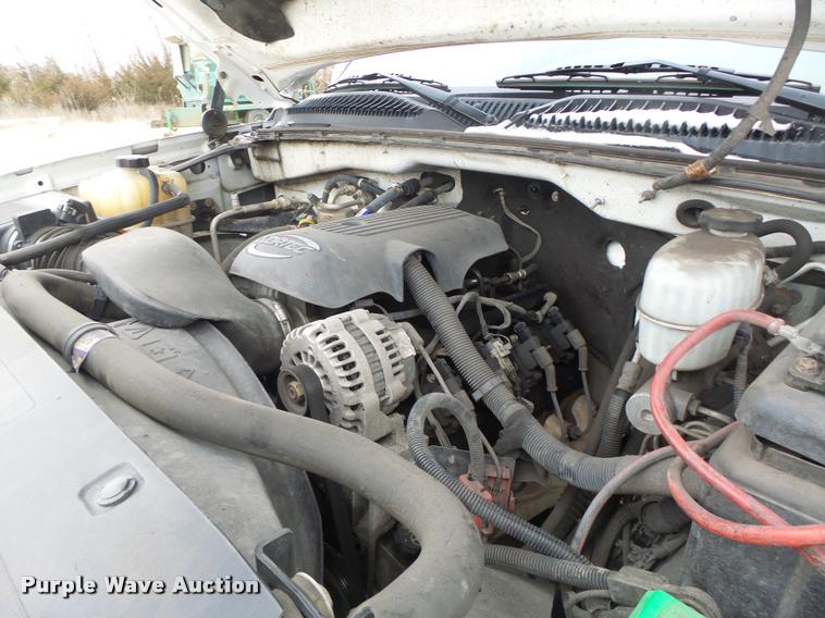 image for item DB1270 2006 Chevrolet Silverado 2500HD Crew Cab pickup truck