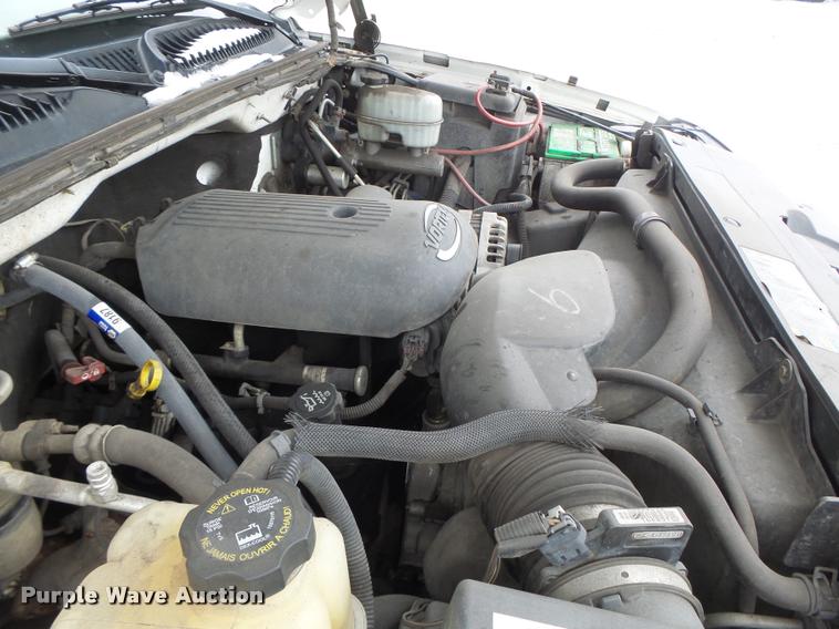 image for item DB1270 2006 Chevrolet Silverado 2500HD Crew Cab pickup truck