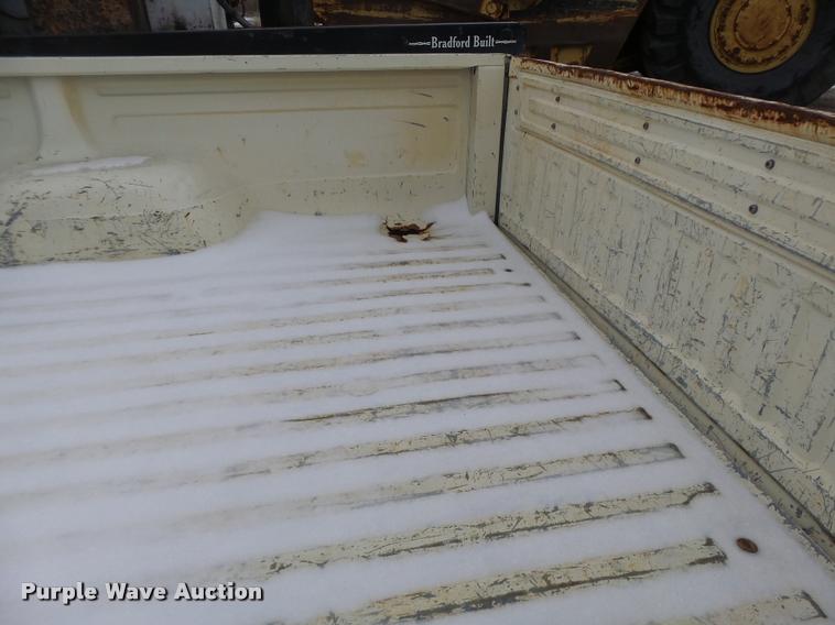 image for item DB1272 1990 Ford F150 pickup truck