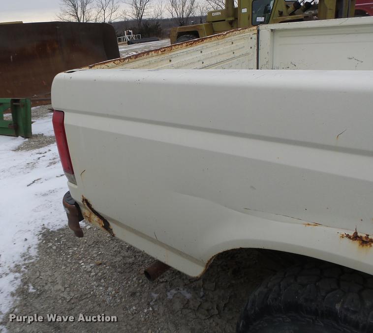 image for item DB1272 1990 Ford F150 pickup truck