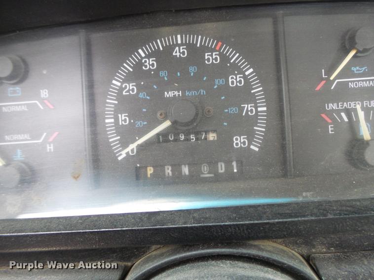 image for item DB1272 1990 Ford F150 pickup truck