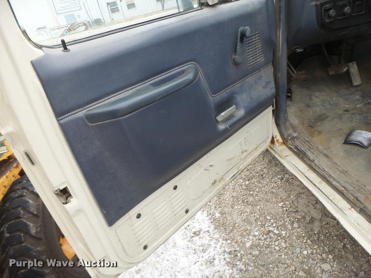 image for item DB1272 1990 Ford F150 pickup truck