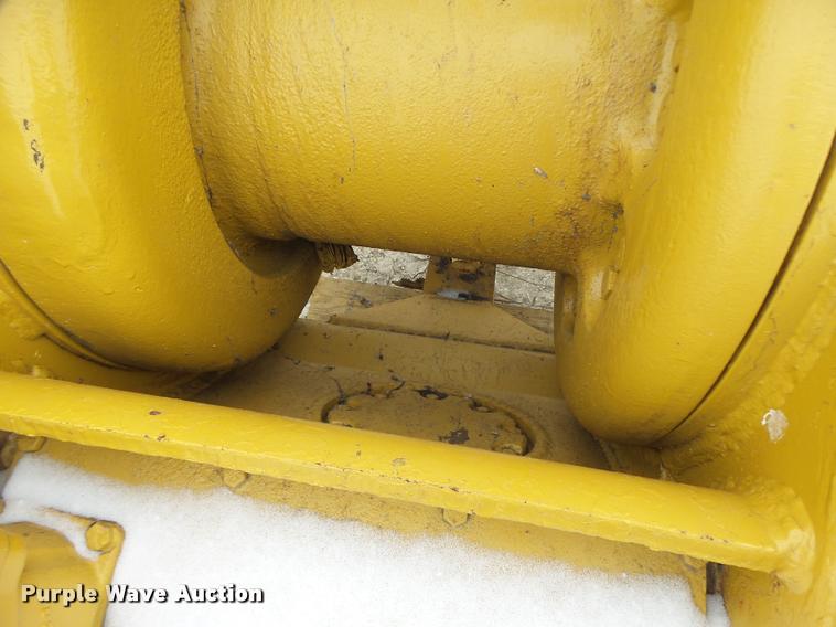 image for item DB1274 Caterpillar winch