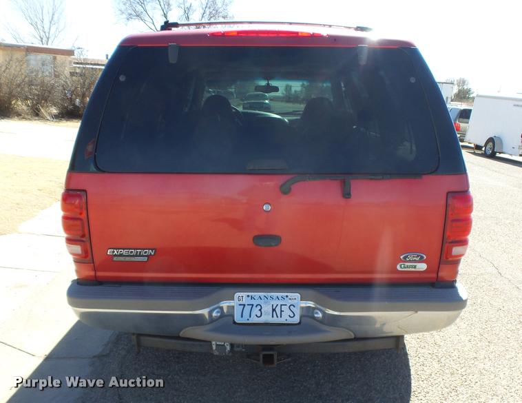 image for item DB1937 2001 Ford Expedition Eddie Bauer SUV