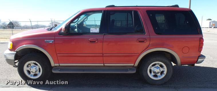 image for item DB1937 2001 Ford Expedition Eddie Bauer SUV