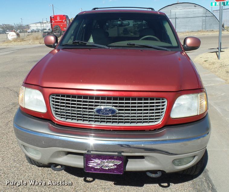 image for item DB1937 2001 Ford Expedition Eddie Bauer SUV