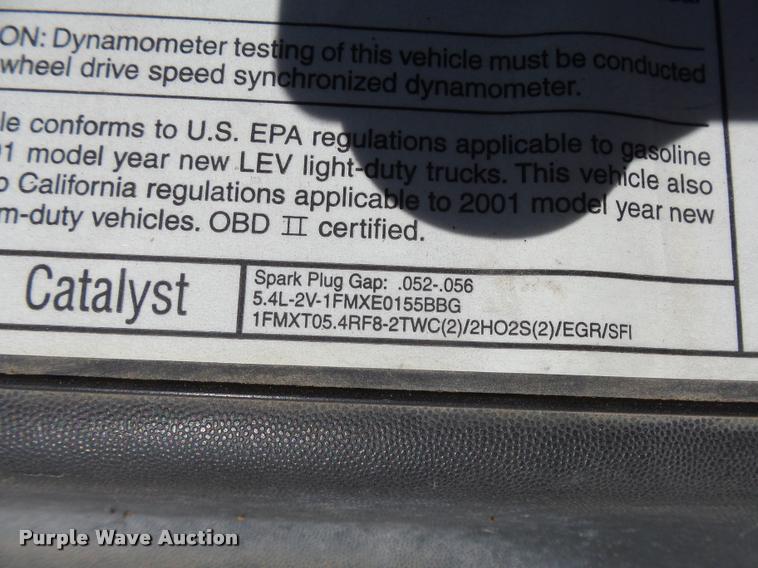 image for item DB1937 2001 Ford Expedition Eddie Bauer SUV