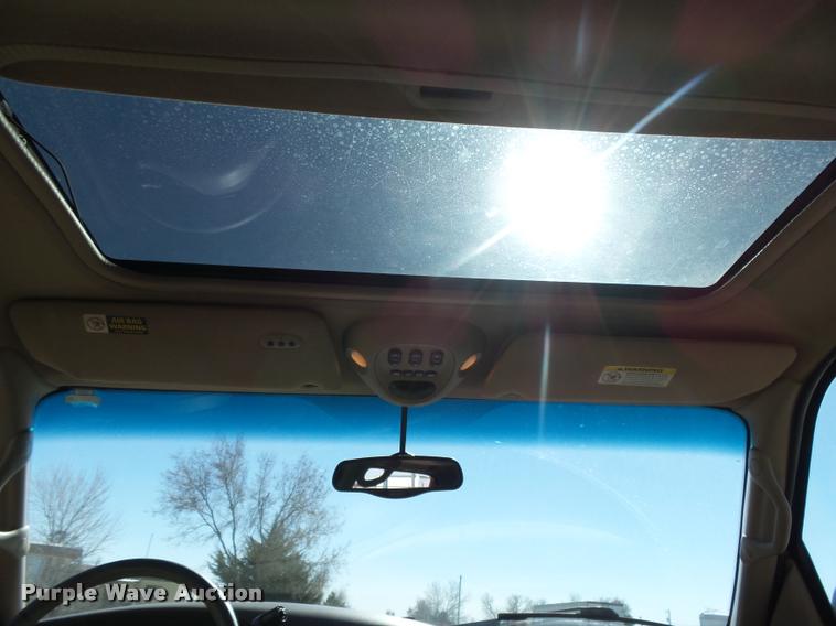 image for item DB1937 2001 Ford Expedition Eddie Bauer SUV