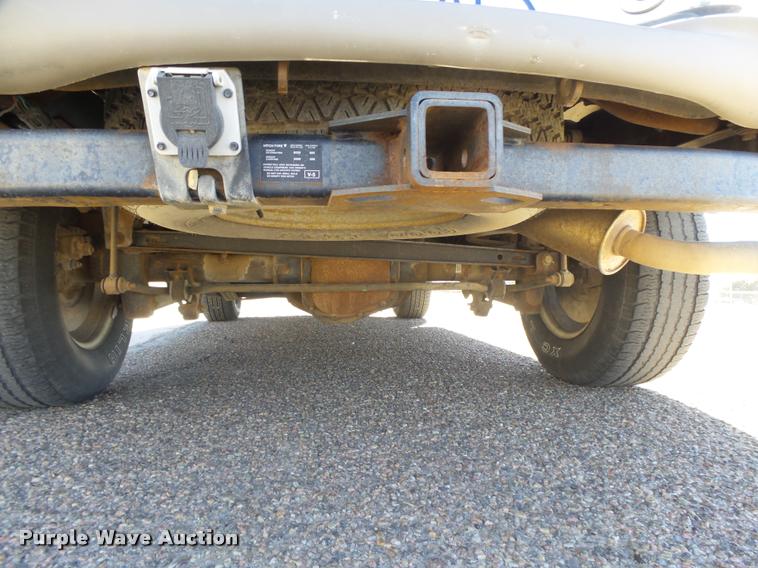 image for item DB1937 2001 Ford Expedition Eddie Bauer SUV