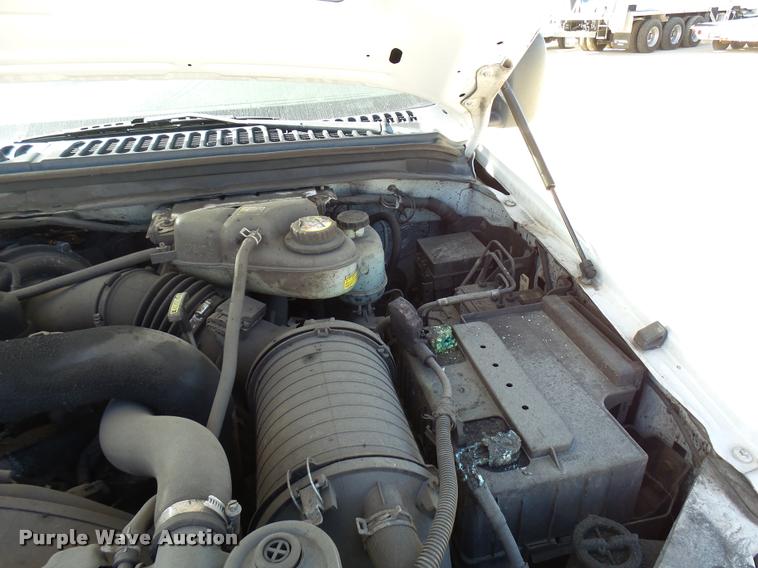 image for item DB2428 2005 Ford F350 Super Duty Crew Cab pickup truck