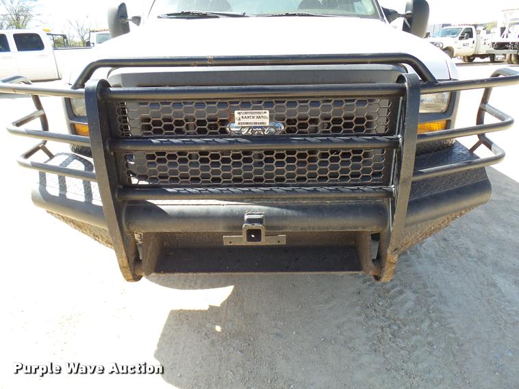 image for item DB2428 2005 Ford F350 Super Duty Crew Cab pickup truck