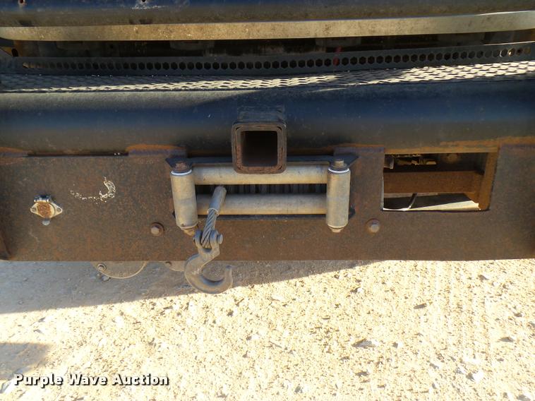 image for item DB2431 2002 Ford F350 Super Duty SuperCab pickup truck