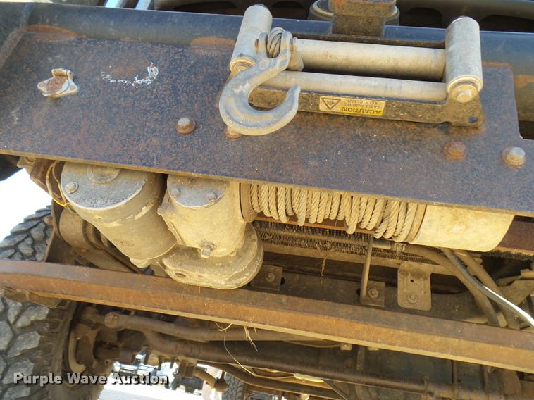 image for item DB2431 2002 Ford F350 Super Duty SuperCab pickup truck