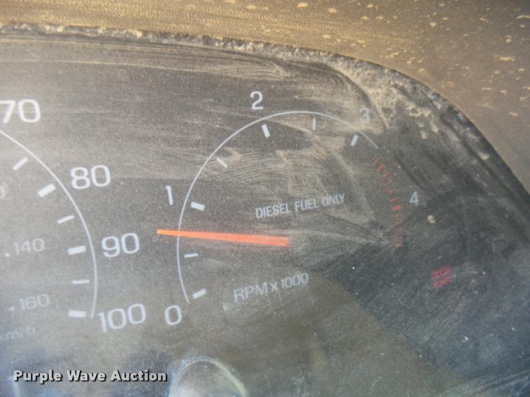 image for item DB2432 2001 Ford F350 Super Duty SuperCab pickup truck