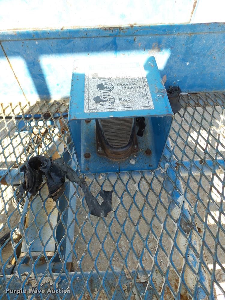 image for item DB2433 1999 Genie Z45/22 boom lift