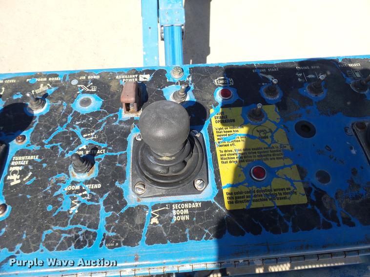 image for item DB2433 1999 Genie Z45/22 boom lift