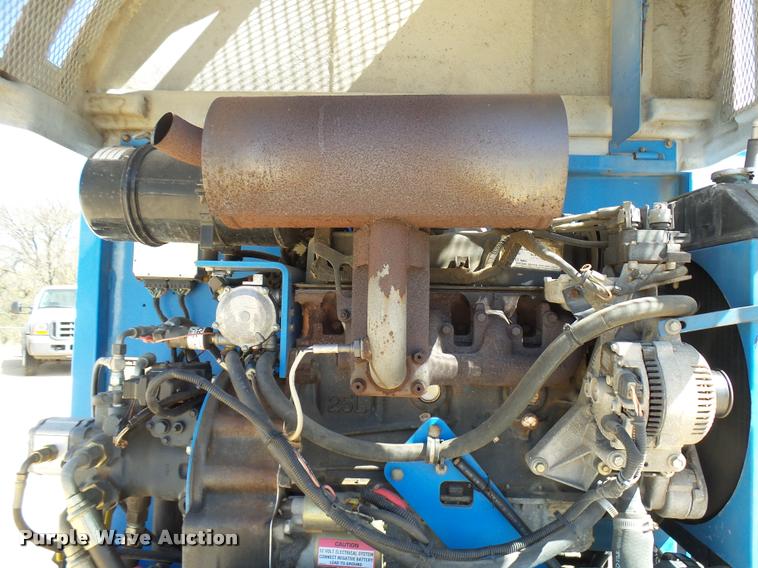 image for item DB2433 1999 Genie Z45/22 boom lift