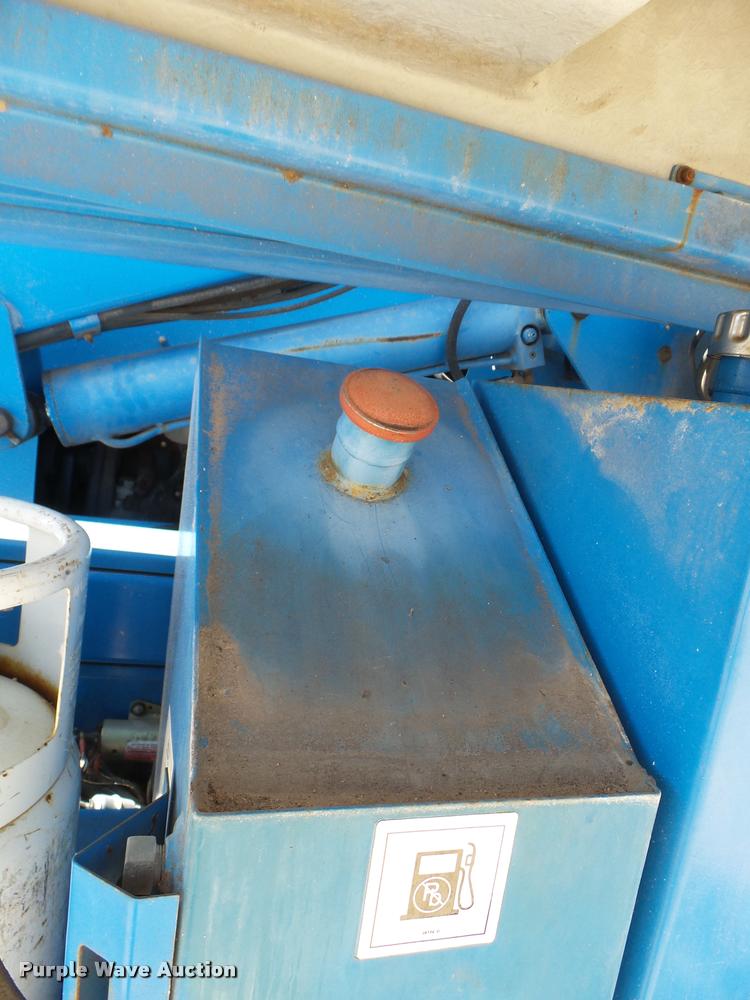 image for item DB2433 1999 Genie Z45/22 boom lift