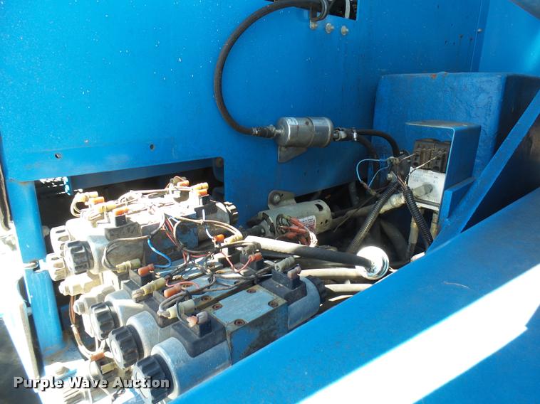 image for item DB2433 1999 Genie Z45/22 boom lift