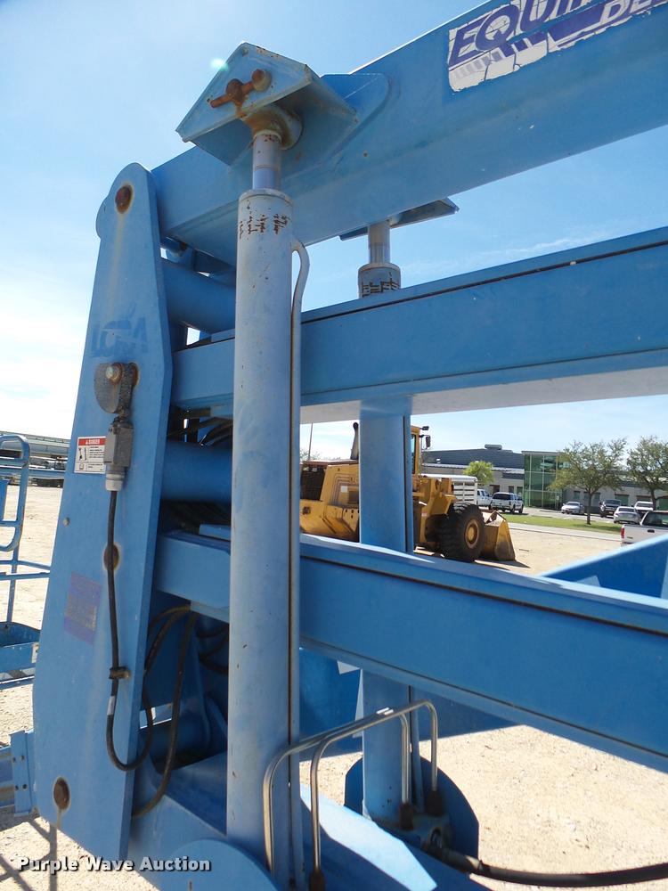 image for item DB2433 1999 Genie Z45/22 boom lift