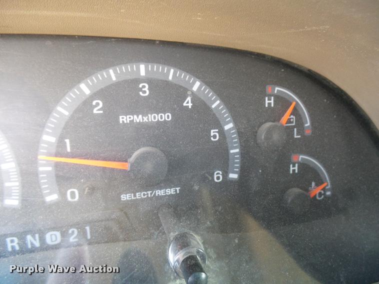 image for item DB2436 2002 Ford F150 SuperCab pickup truck