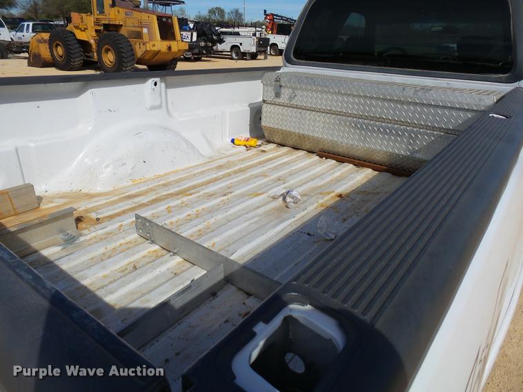 image for item DB2436 2002 Ford F150 SuperCab pickup truck