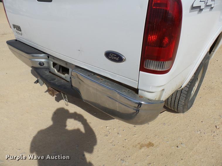 image for item DB2436 2002 Ford F150 SuperCab pickup truck